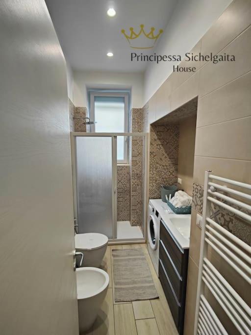 Principessa Sichelgaita House Salerno Exterior foto